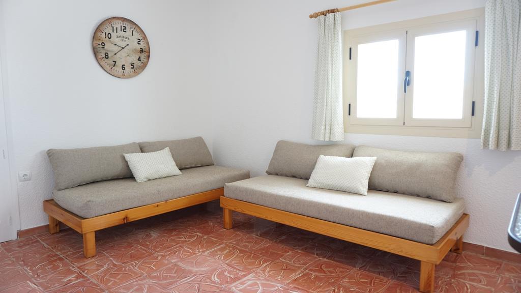 Apartments Campanitx - Astbury Formentera Es Caló de Sant Agustí Esterno foto
